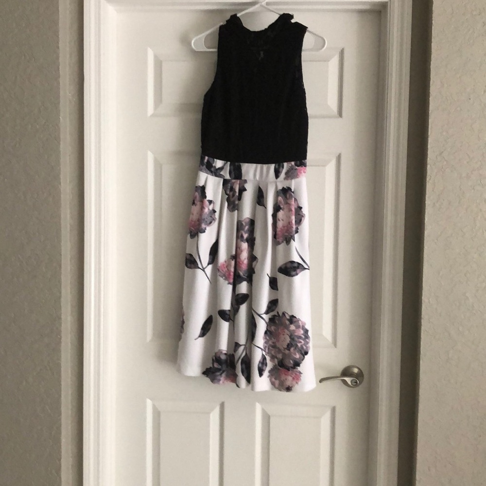 Excellent condition - Picture 2 of 3